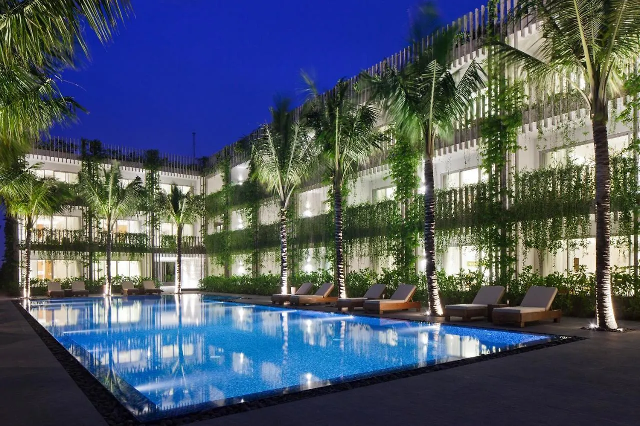 Hotel Naman Retreat Đà Nẵng 5*,