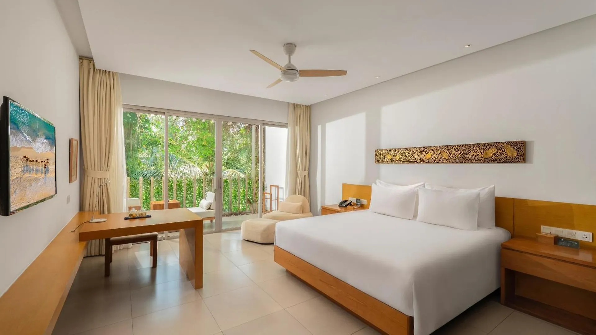 ***** Resort Naman Retreat Hotel Da Nang Vietnam